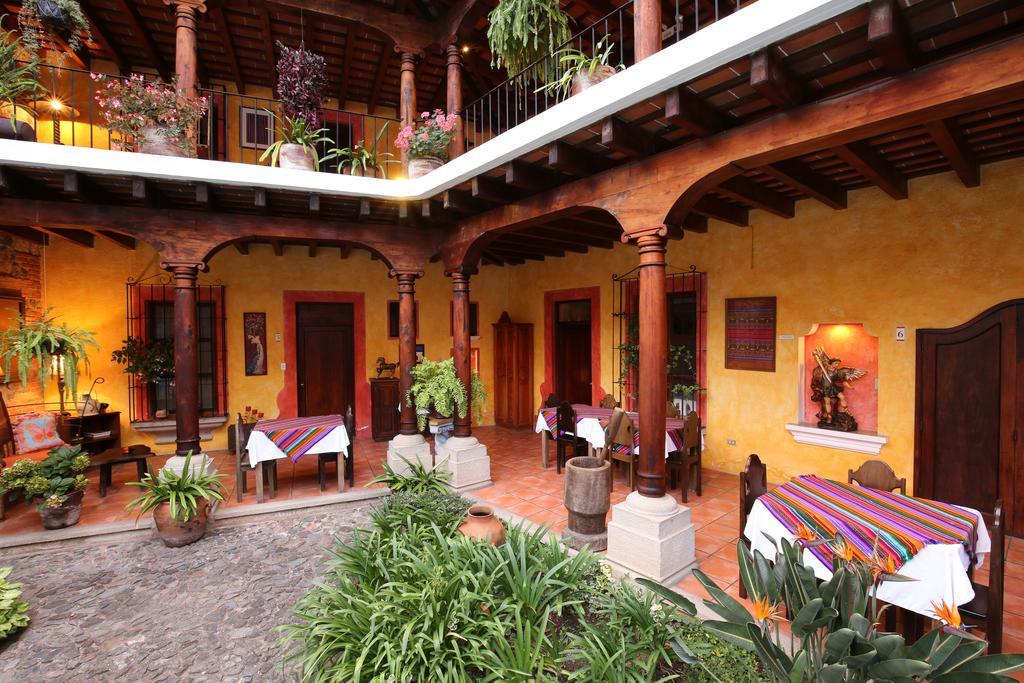 Hotel Palacio De Dona Beatriz Antigua Exterior photo