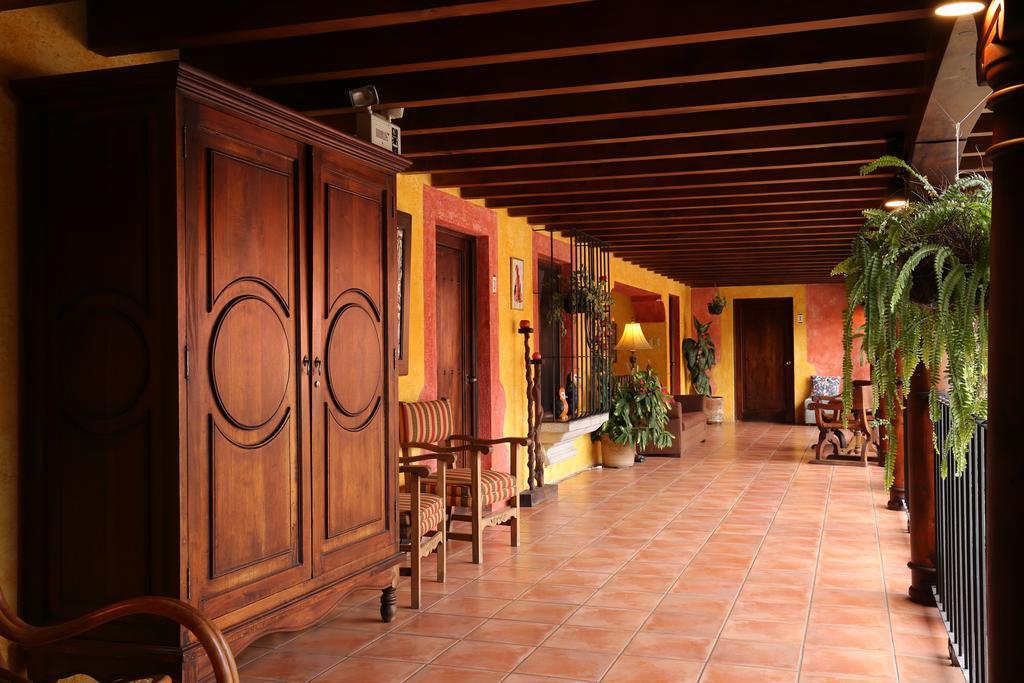 Hotel Palacio De Dona Beatriz Antigua Exterior photo