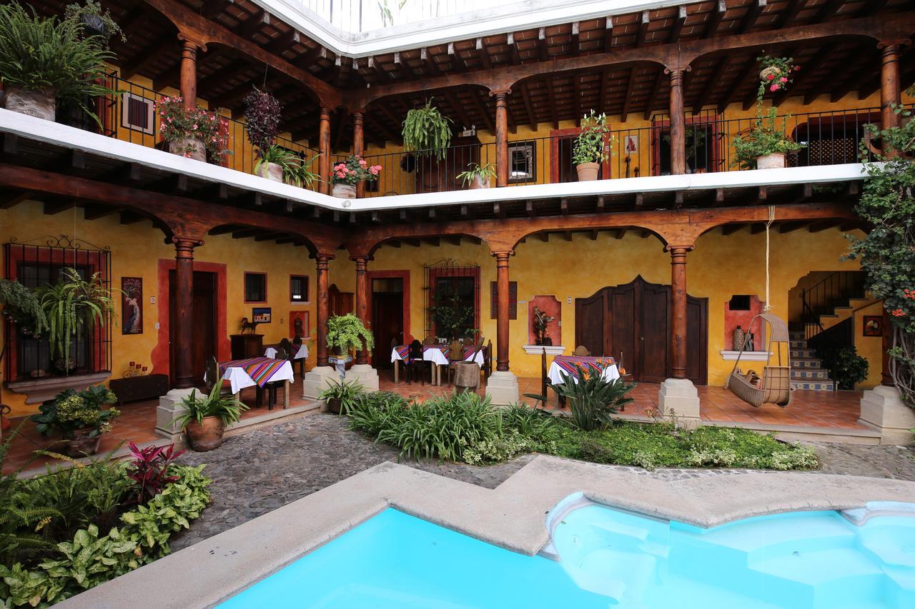 Hotel Palacio De Dona Beatriz Antigua Exterior photo