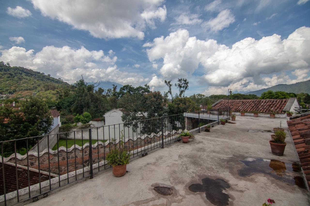 Hotel Palacio De Dona Beatriz Antigua Exterior photo